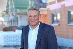 Portraitfoto von Di­p­lom-In­ge­ni­eur Peter Reinwald, Leiter des Regionalbüros in Marburg